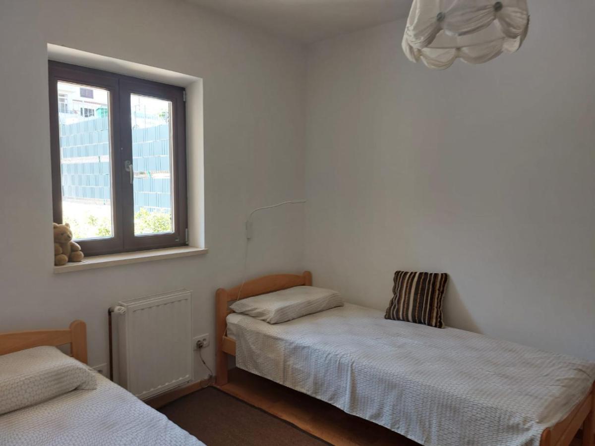 Apartment Irena-Pula Marina Екстериор снимка