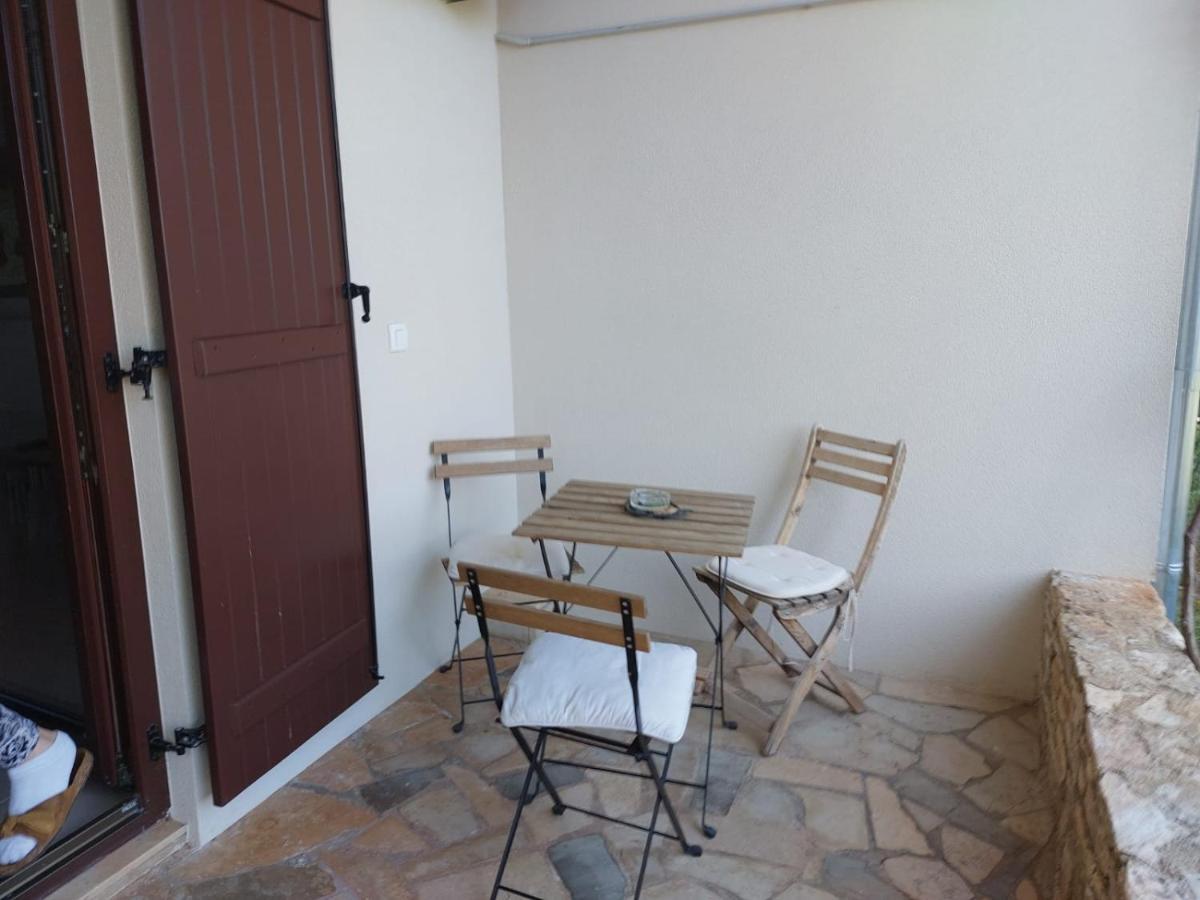 Apartment Irena-Pula Marina Екстериор снимка
